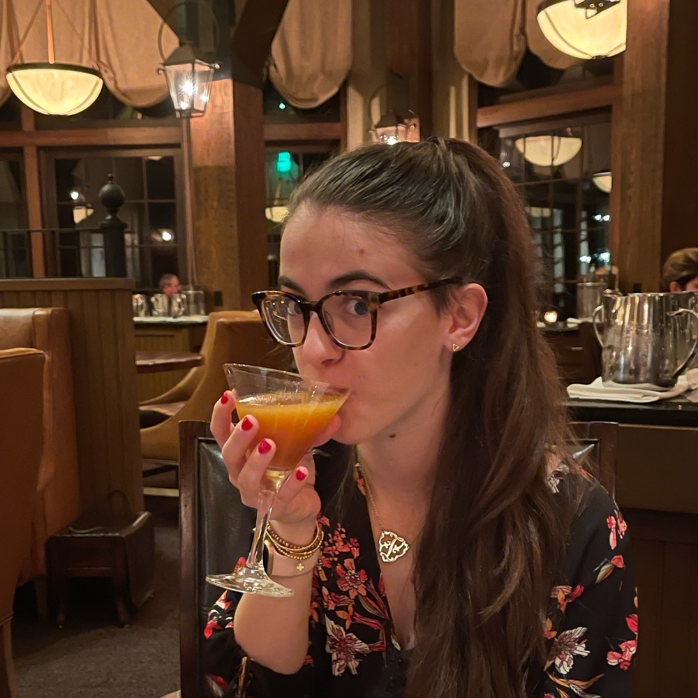 Meet your Posher, Isabelle